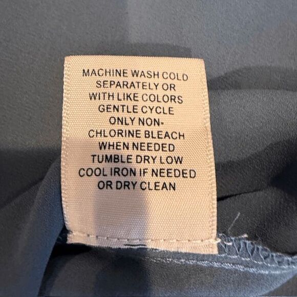 Philosophy Sheer Gauzy Slate Blue Cap Sleeve Blouse Pintuck V-Neck Size Small - Picture 6 of 9